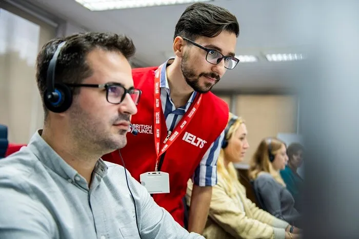 IELTS on Paper vs Computer: Which is Best for me? 